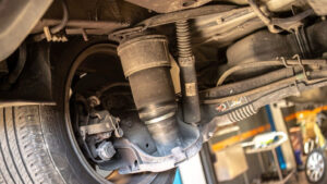 MPV car suspension and rear drive shaft.
